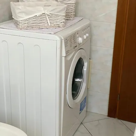 La Petite Maison *